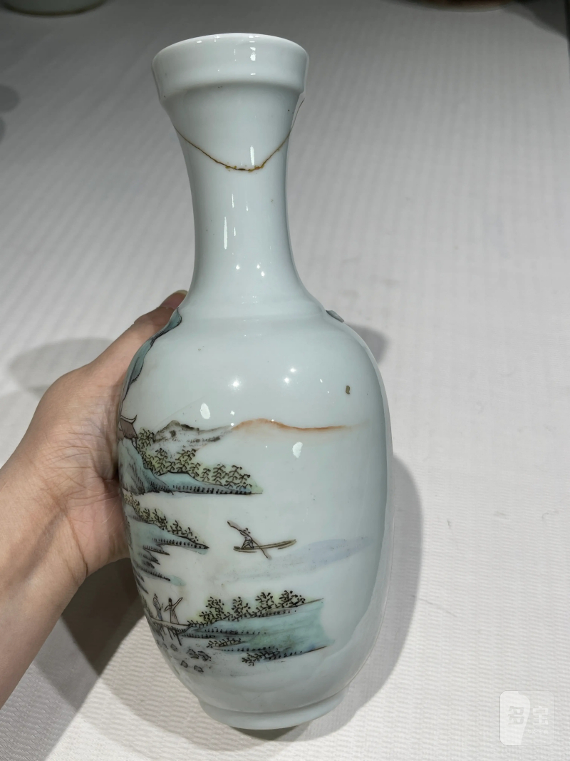 清代 粉彩花鸟纹瓶一组二十一件 - 图53